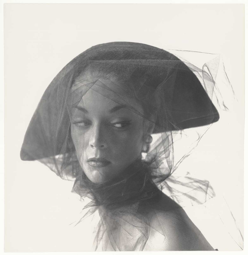 Irving Penn, Girl in veiled hat (Jean Patchett), New York 1949 © The Irving Penn Foundation